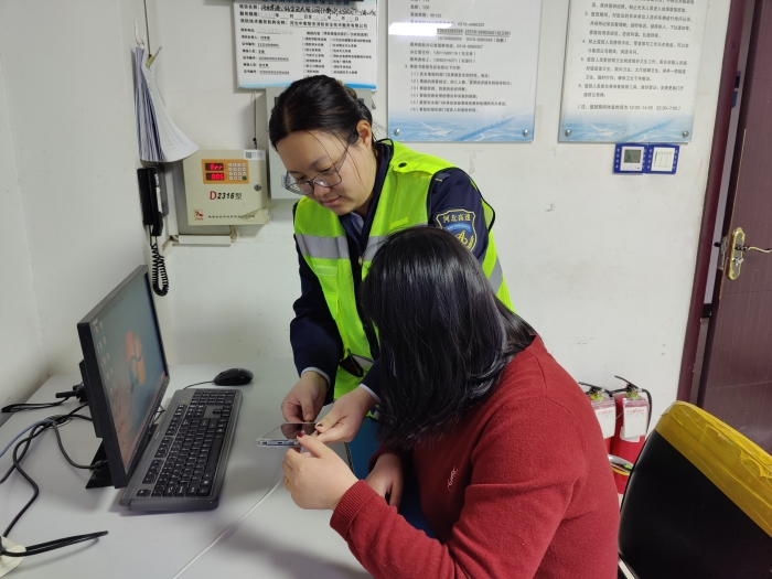 9a1ec83523aaf8836516e93cc35e363