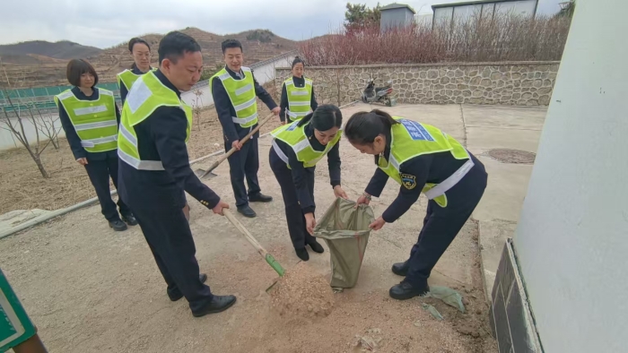 220d6cff2003a55b921c9bace2089a8