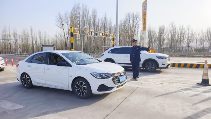 f5b2d5fb772964d77f1c26c9dfc818e